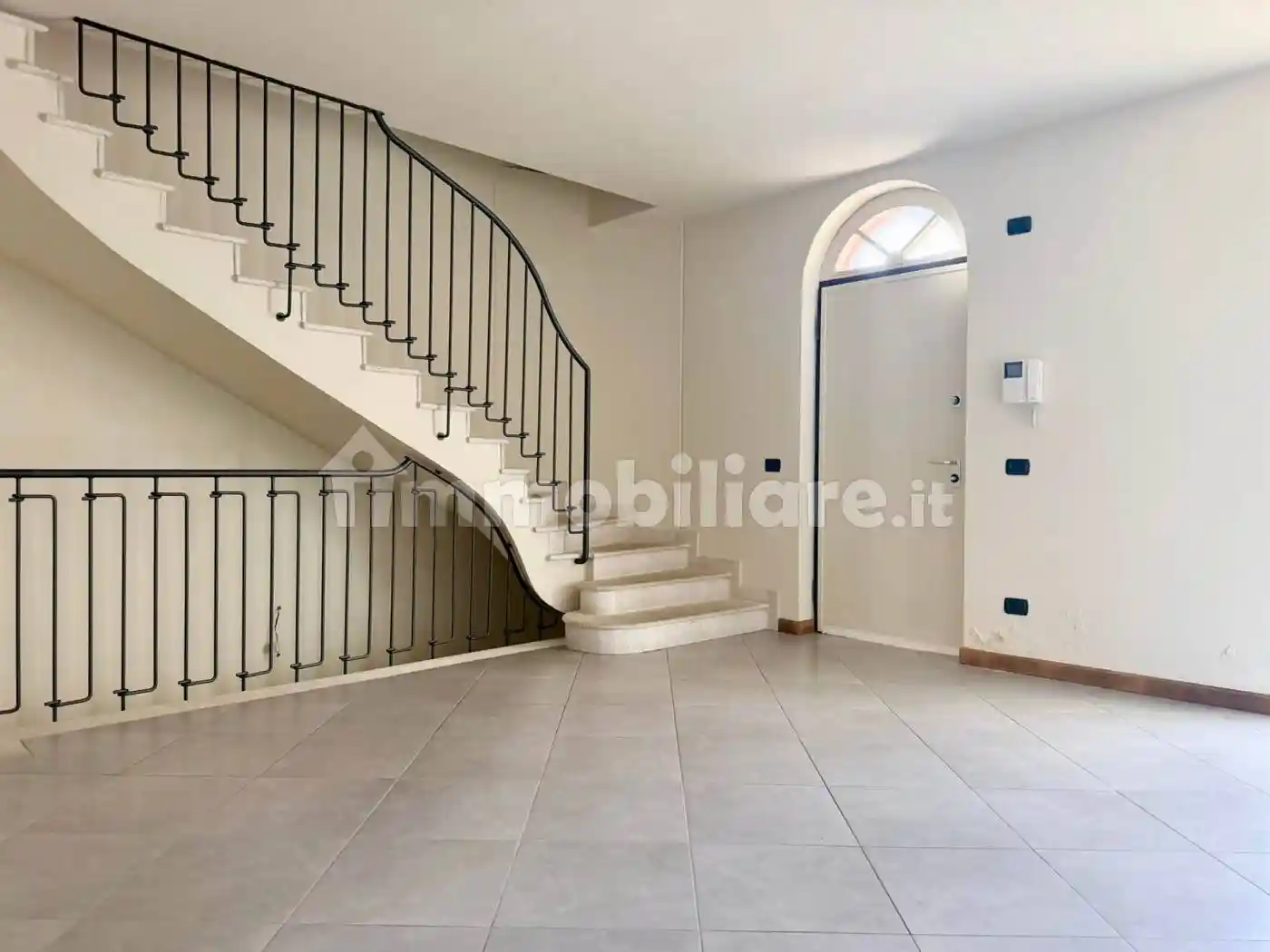 Appartamento in affitto a Nave