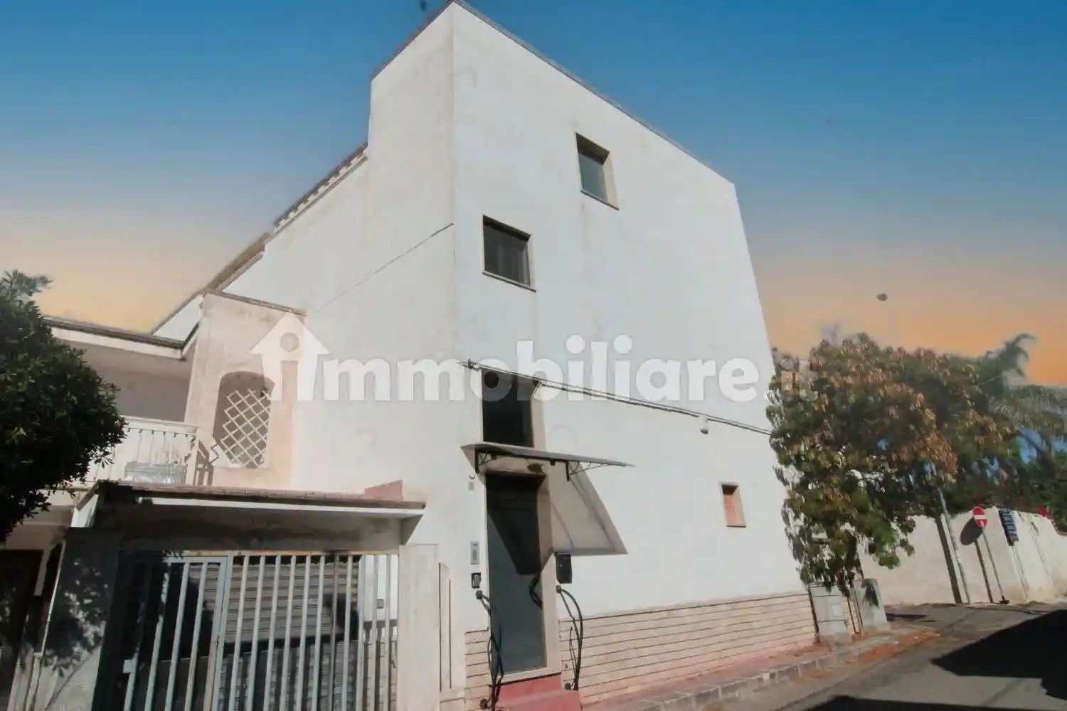 Casa indipendente in vendita a Maruggio