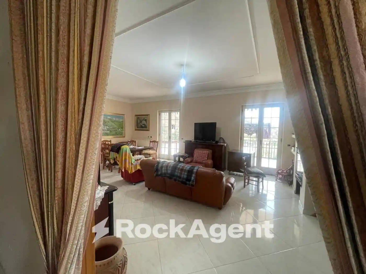 Appartamento in affitto a Lettere