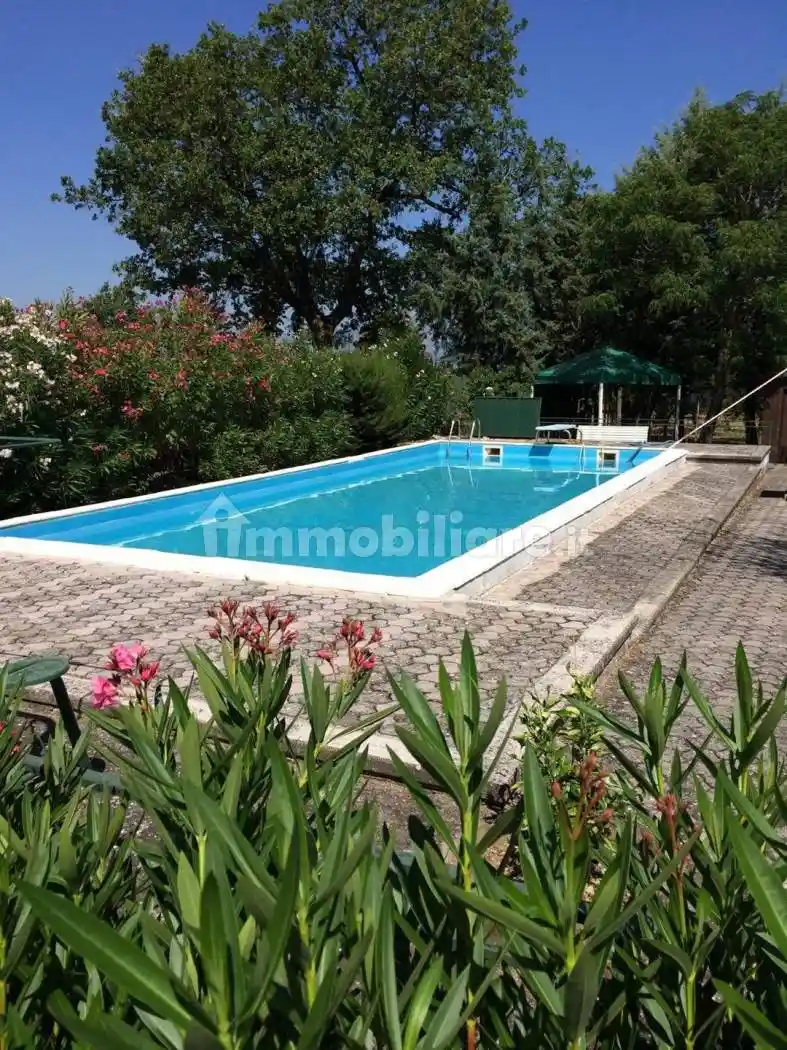 Villa in vendita a Padula