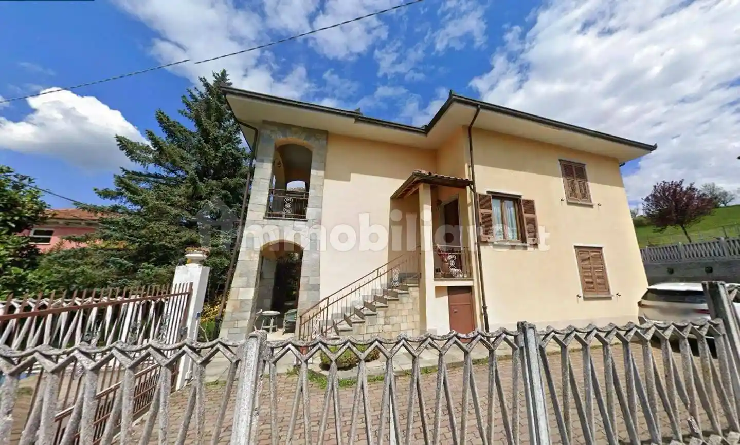 Villa in vendita a Rocchetta Ligure