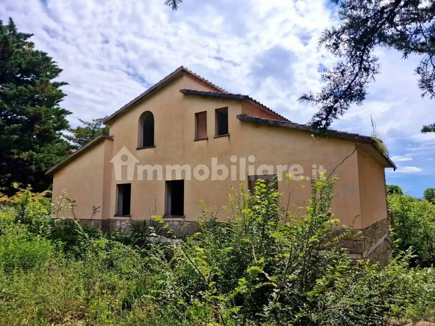 Villa in vendita a Montecchio