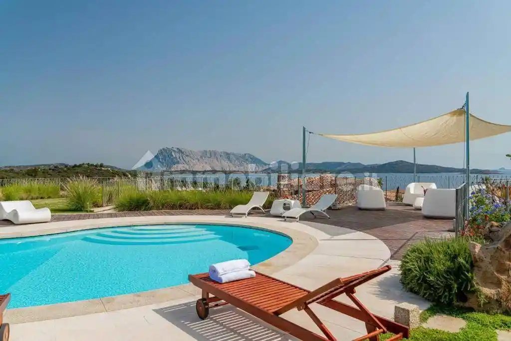 Villa in affitto a San Teodoro