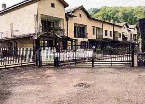 Villetta a schiera in vendita a Borgosesia