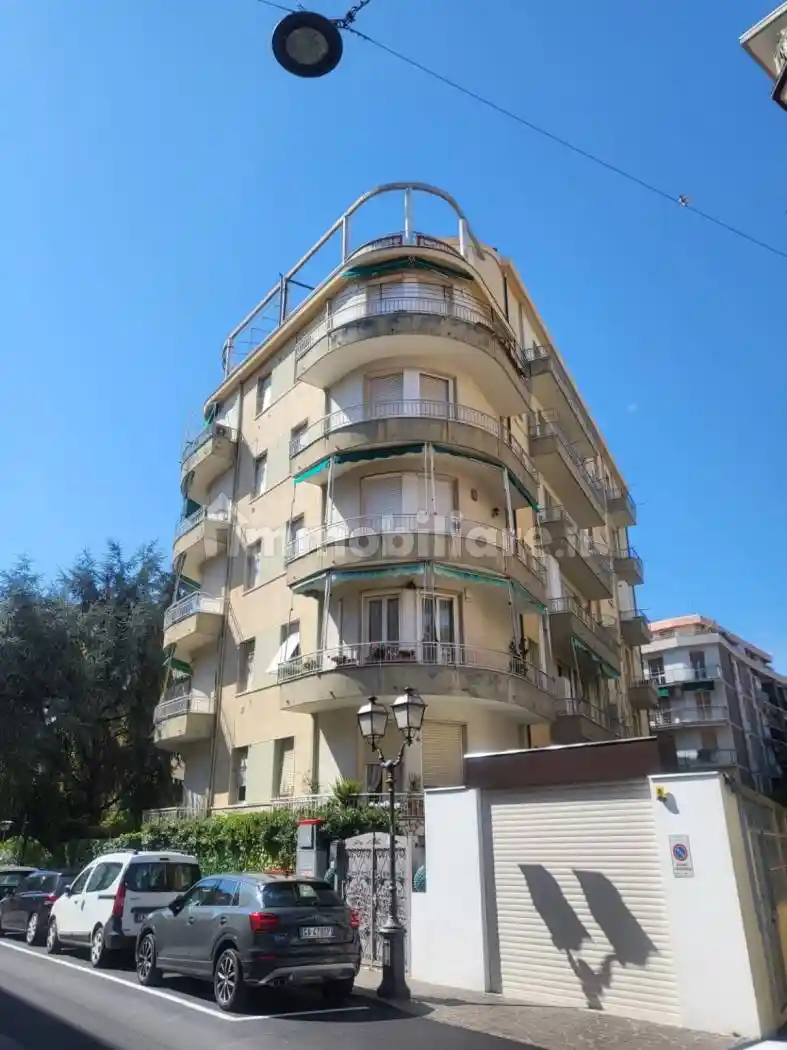 Appartamento in vendita a Alassio