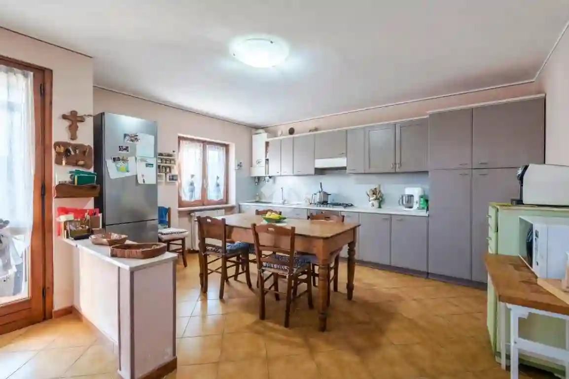 Casa indipendente - foto 2