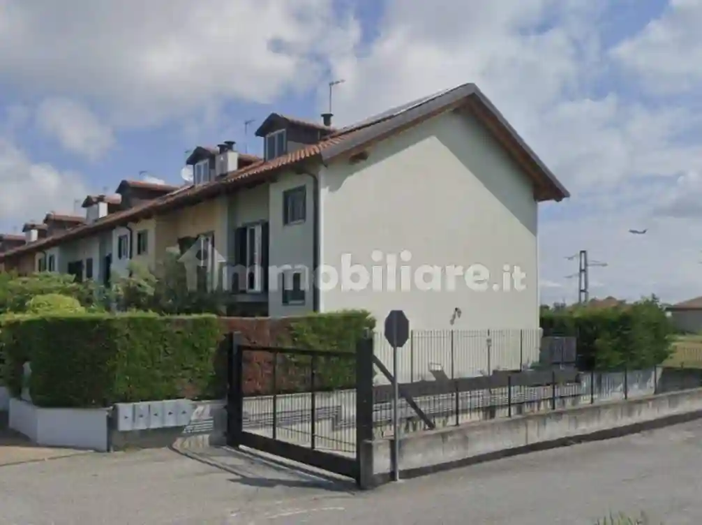Villetta a schiera - foto 2