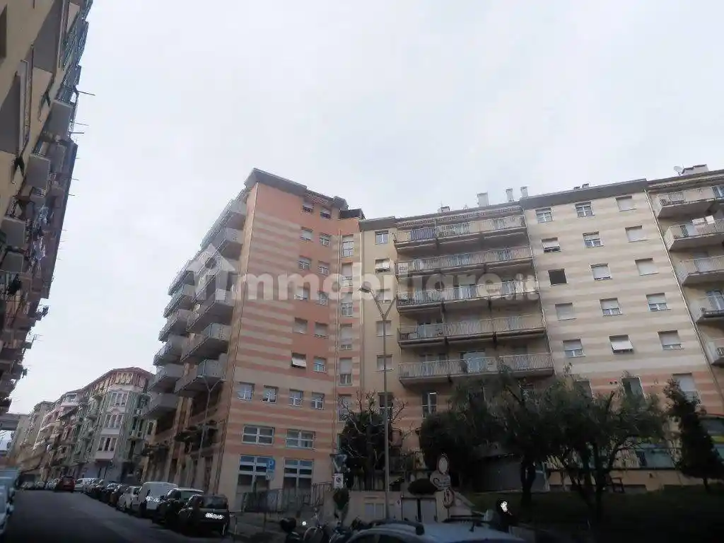 Appartamento in vendita a Savona