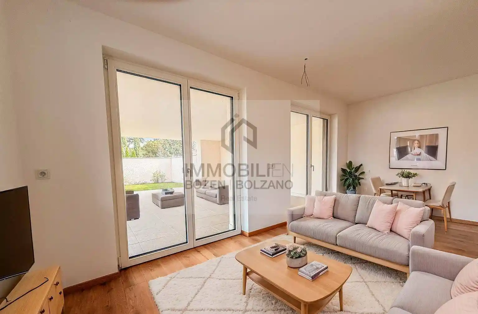 Appartamento in vendita a Ora