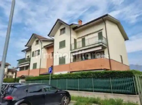 Appartamento in vendita a Brembate di Sopra