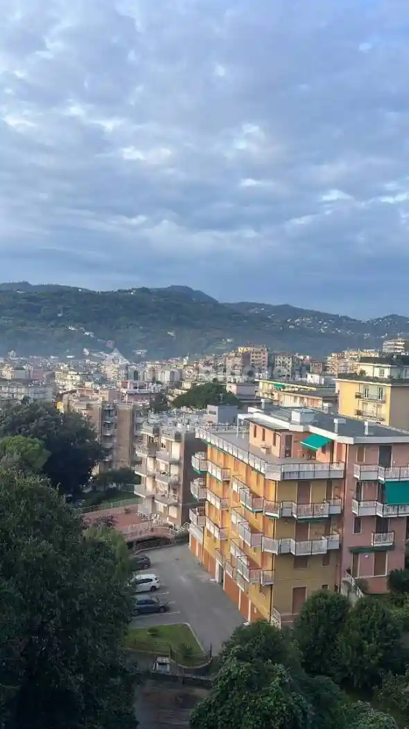 Appartamento in affitto a Rapallo