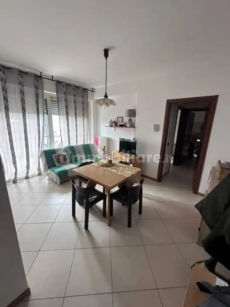 Appartamento in affitto a L'Aquila