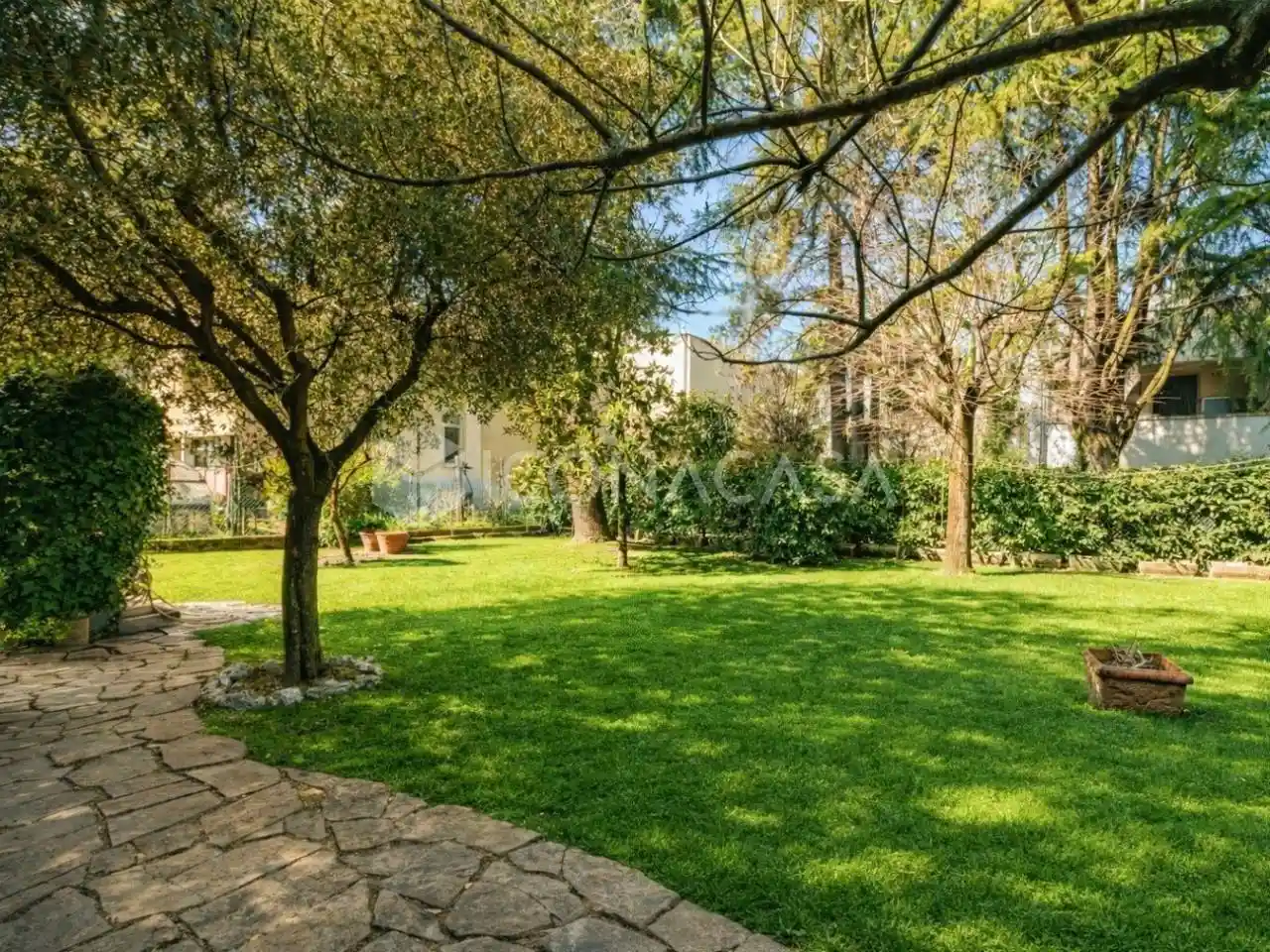 Appartamento in vendita a Bologna