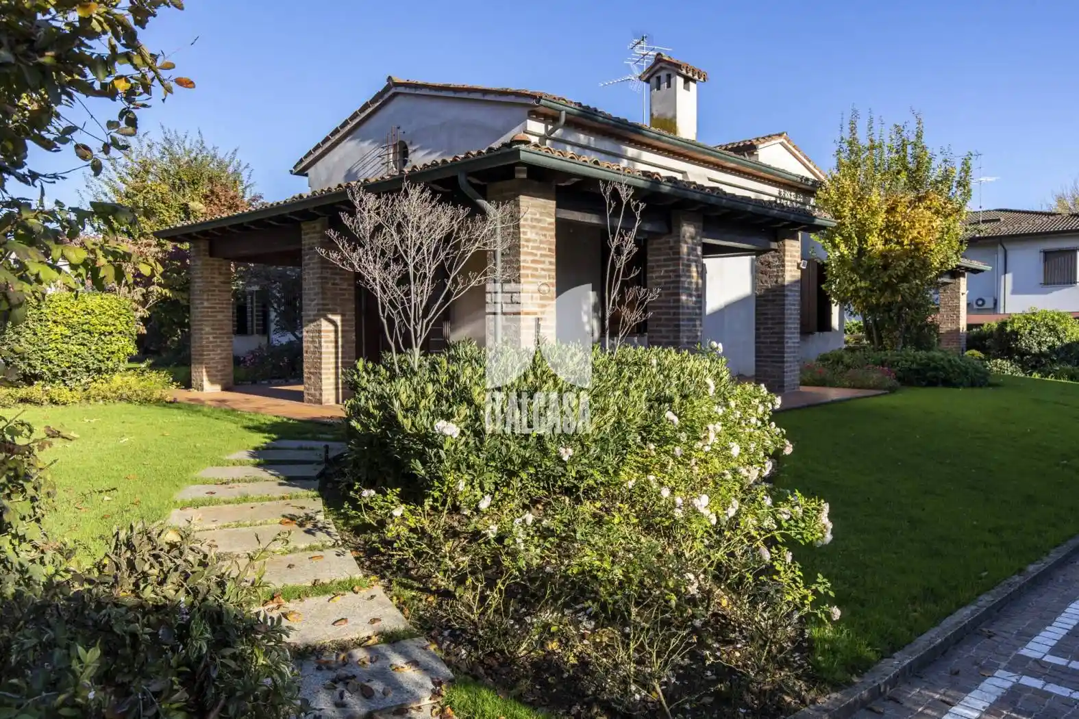 Villa in vendita a Porto Mantovano