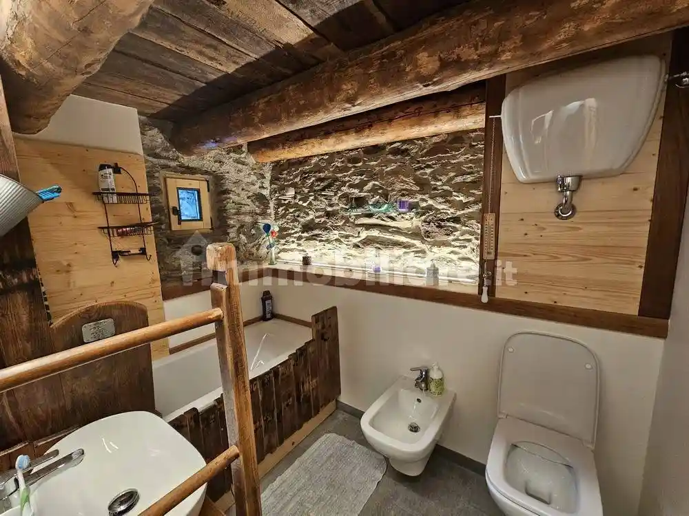 Rustico - Casale in vendita a Sueglio