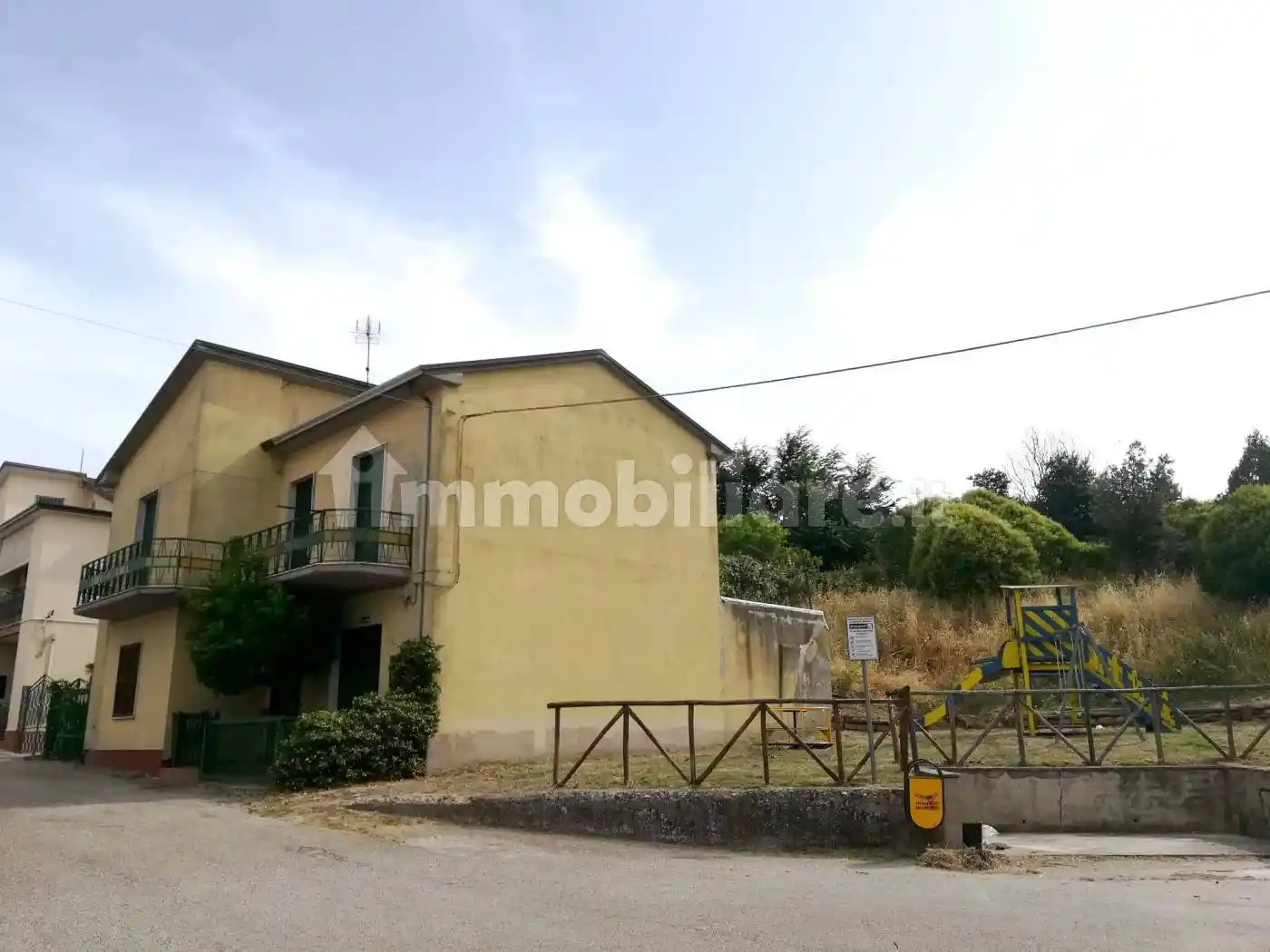Villa in vendita a Fragneto Monforte