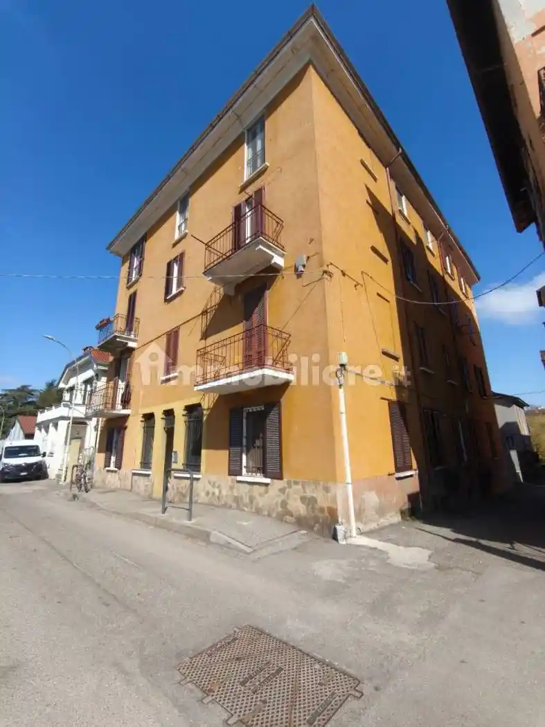 Appartamento in affitto a Pavia