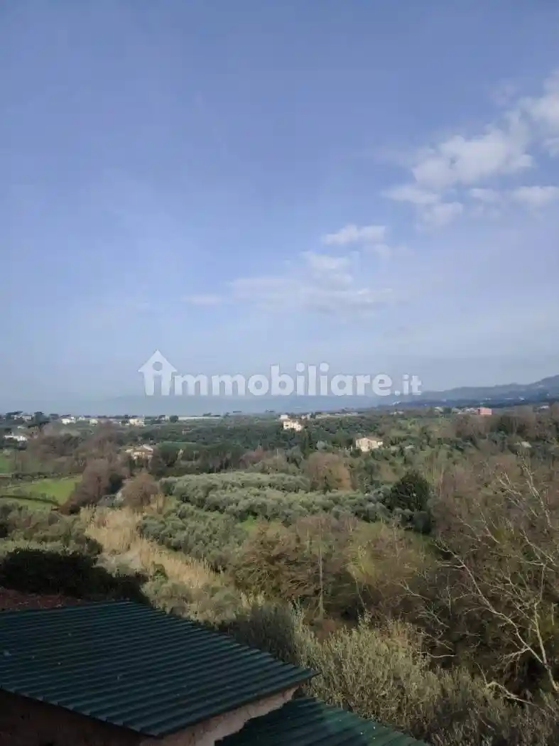 Casa indipendente in vendita a Lamporecchio