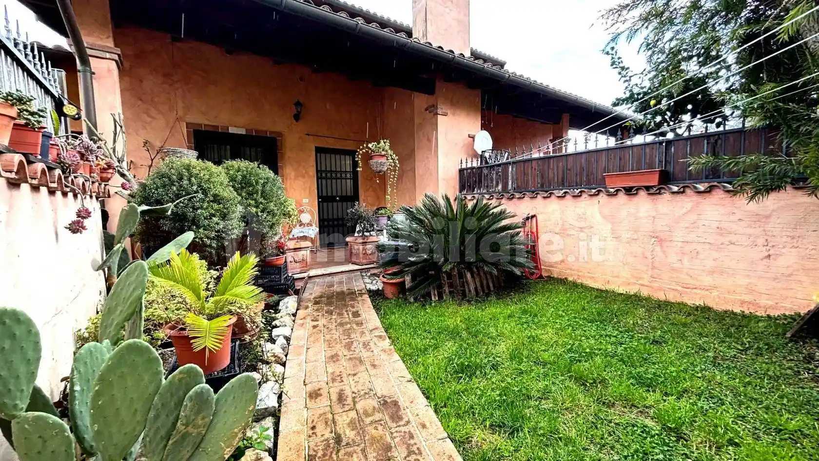 Villa in vendita a Fiumicino