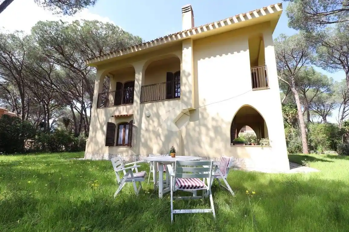 Villa in vendita a Pula