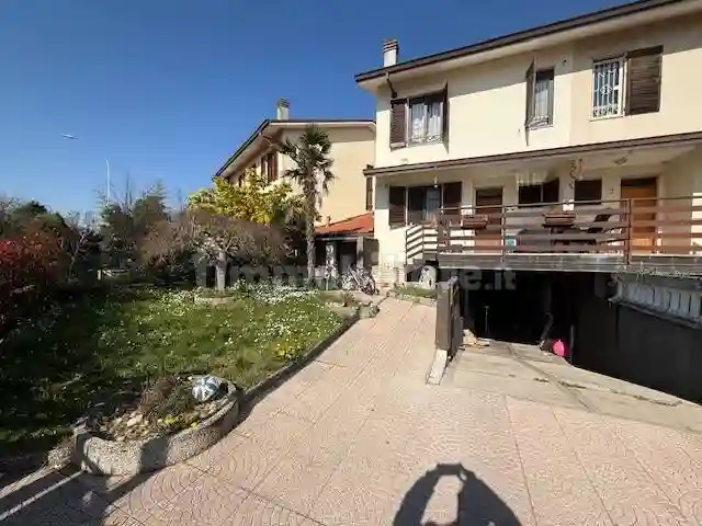 Villetta a schiera - foto 2