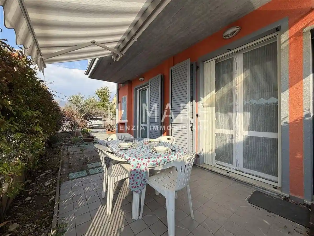 Appartamento in vendita a Massa