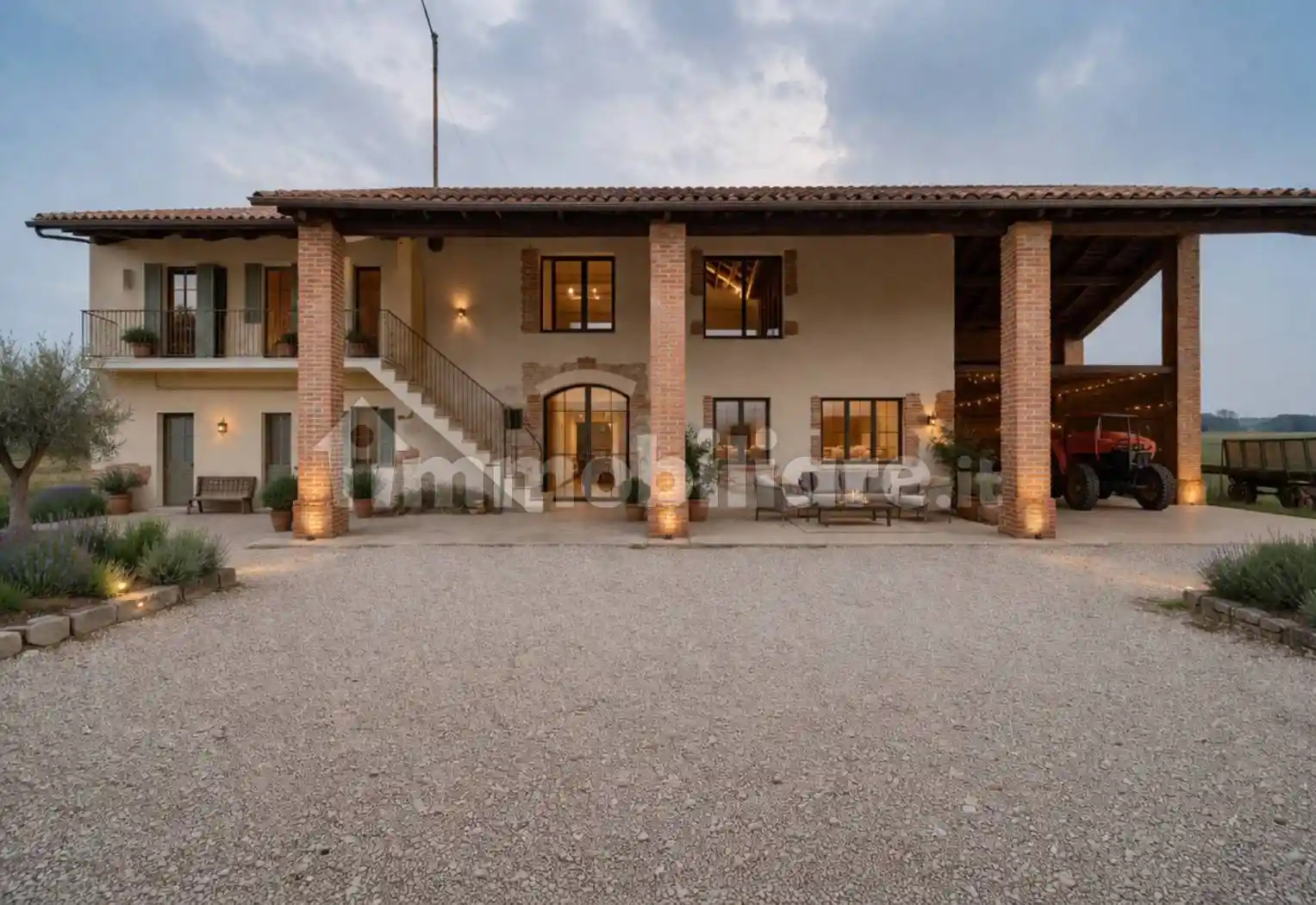 Rustico - Casale in vendita a Caraglio