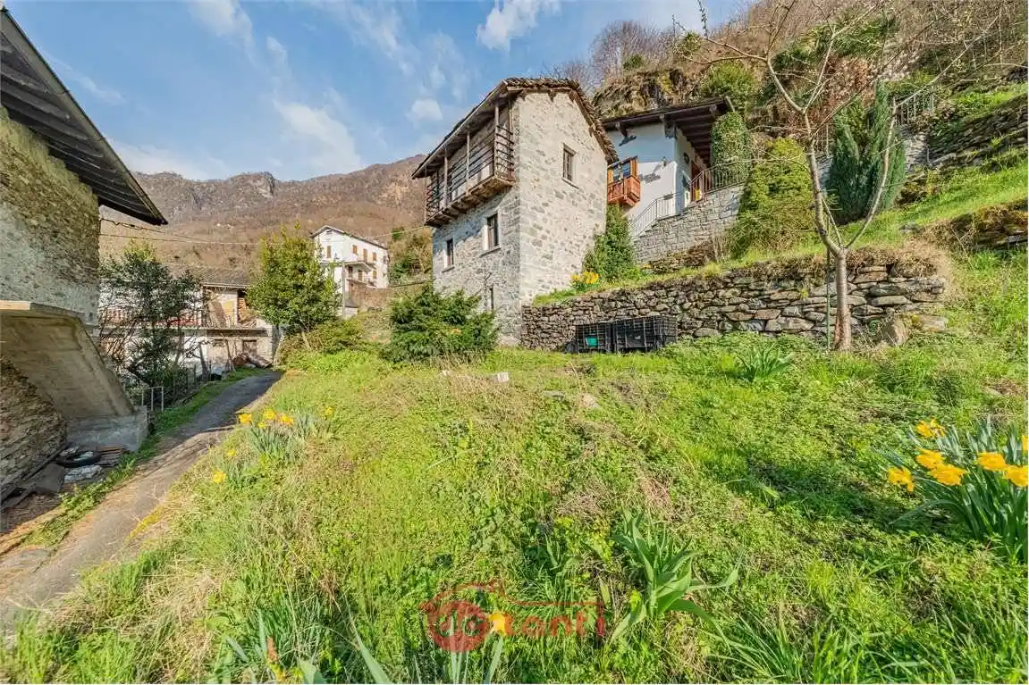 Rustico - Casale in vendita a Verceia