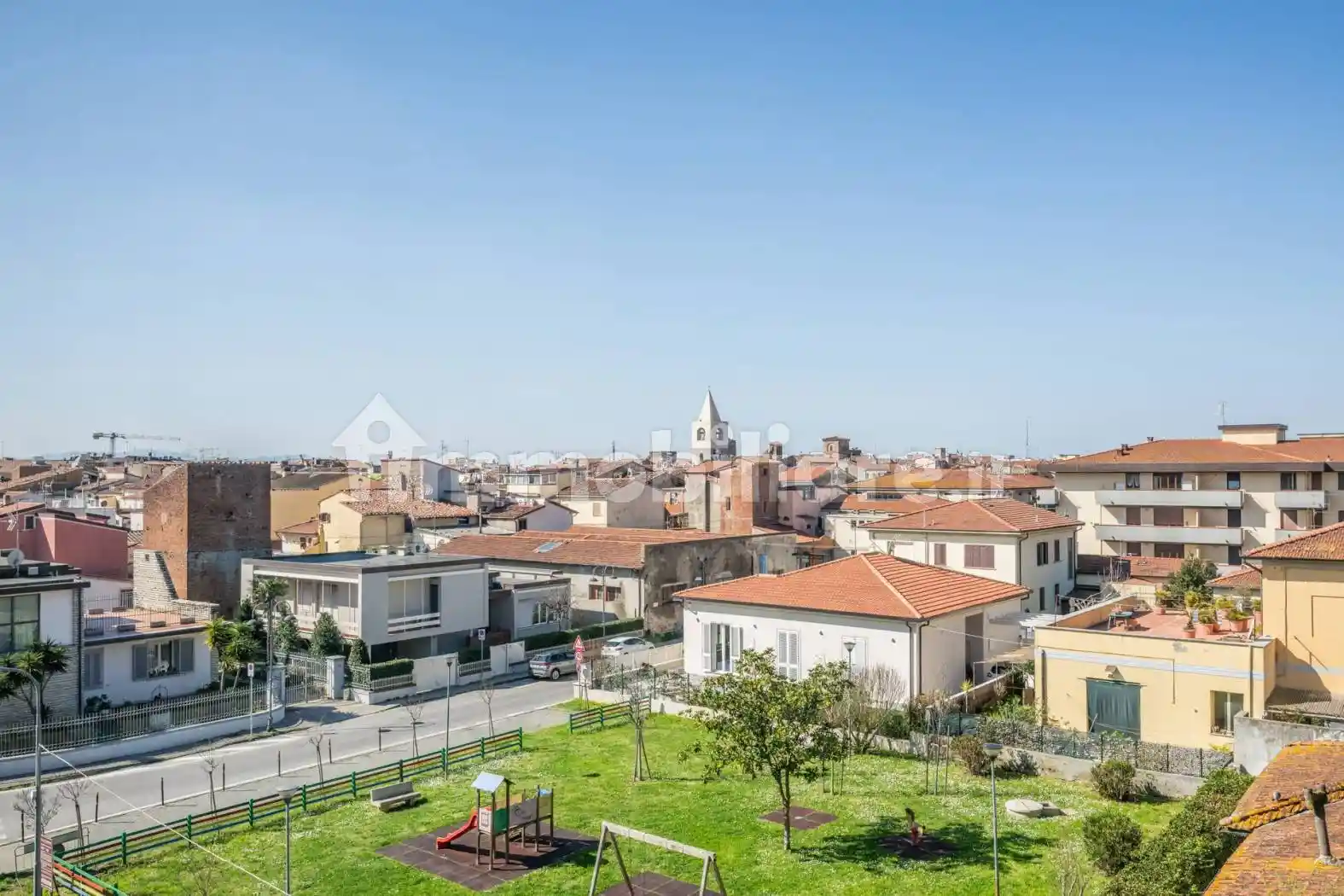 Appartamento in vendita a Cascina