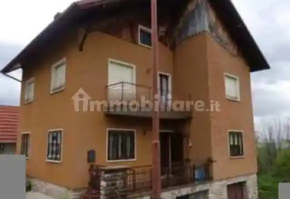 Casa indipendente in vendita a Tambre