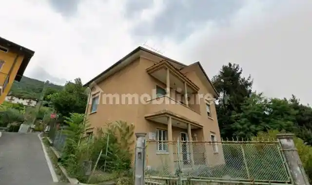 Villa in vendita a Corte Franca