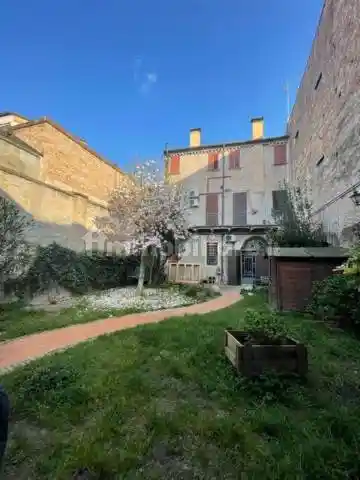 Casa indipendente in vendita a Ferrara