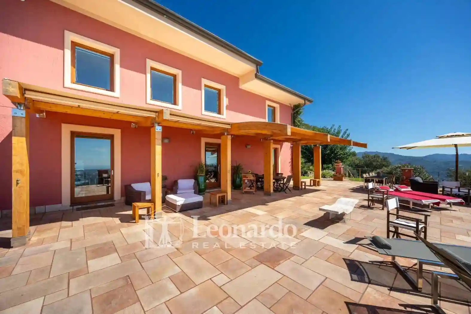 Villa - foto 3