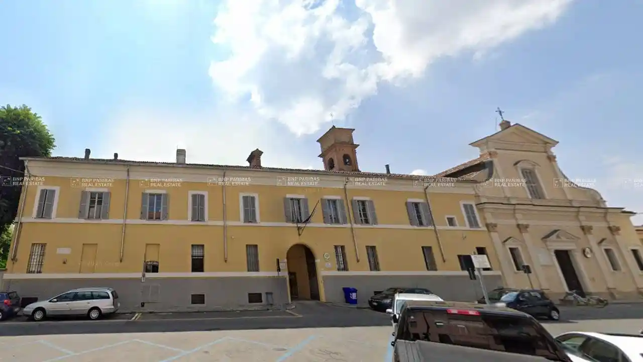 Palazzo - Edificio in vendita a Fidenza