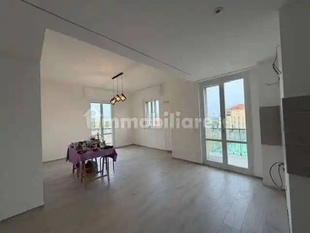 Appartamento in affitto a Albenga