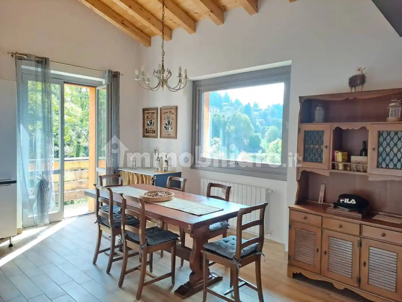 Villa in vendita a Selvino