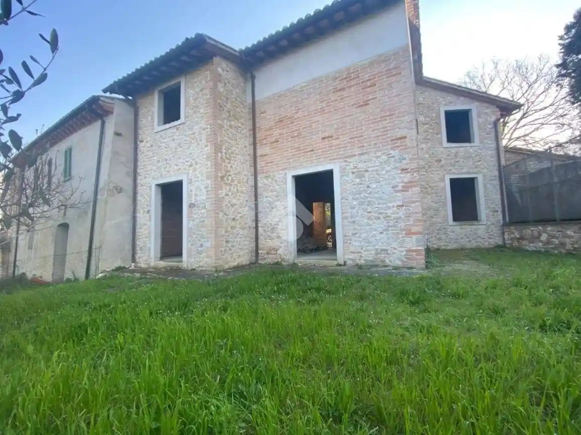 Casa indipendente in vendita a Acquasparta