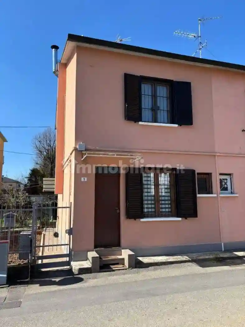 Villetta a schiera - foto 2