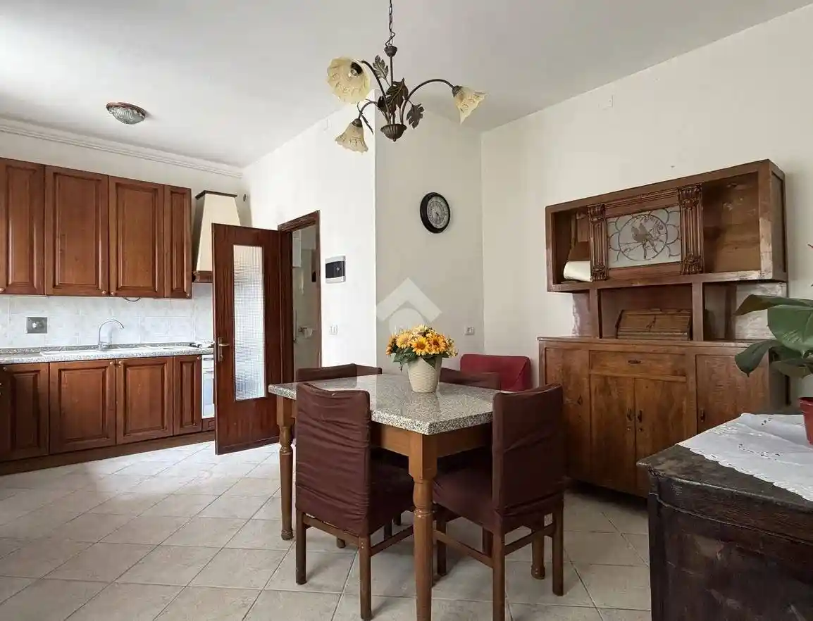 Casa indipendente in vendita a Bibbiano