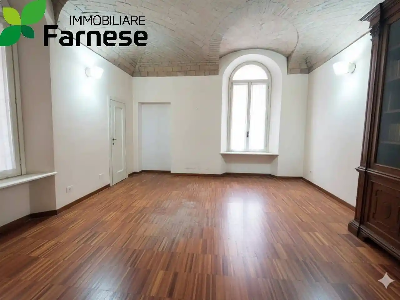 Appartamento in vendita a Piacenza