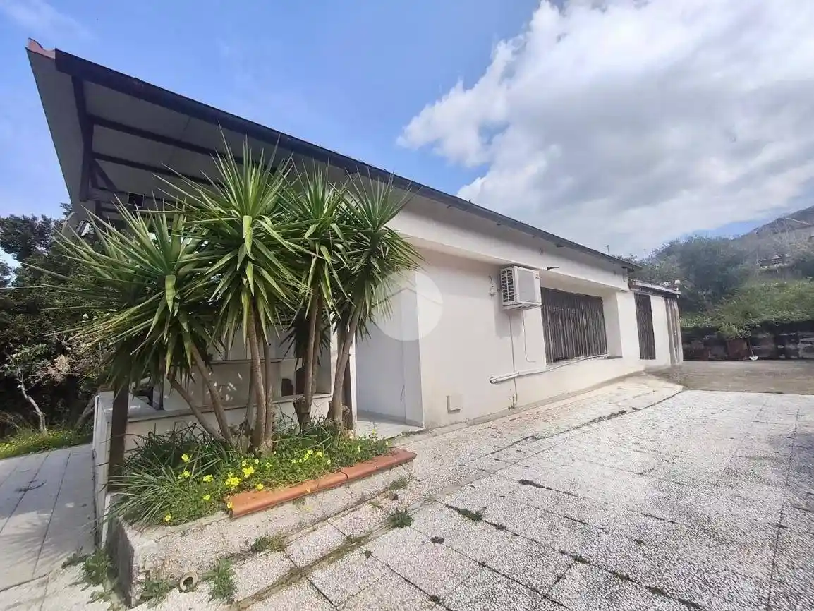 Villa in vendita a Carini