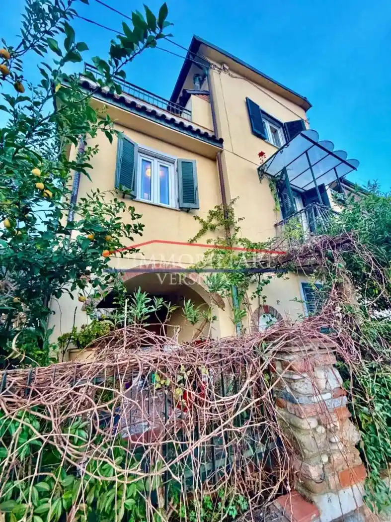 Appartamento in vendita a Massa