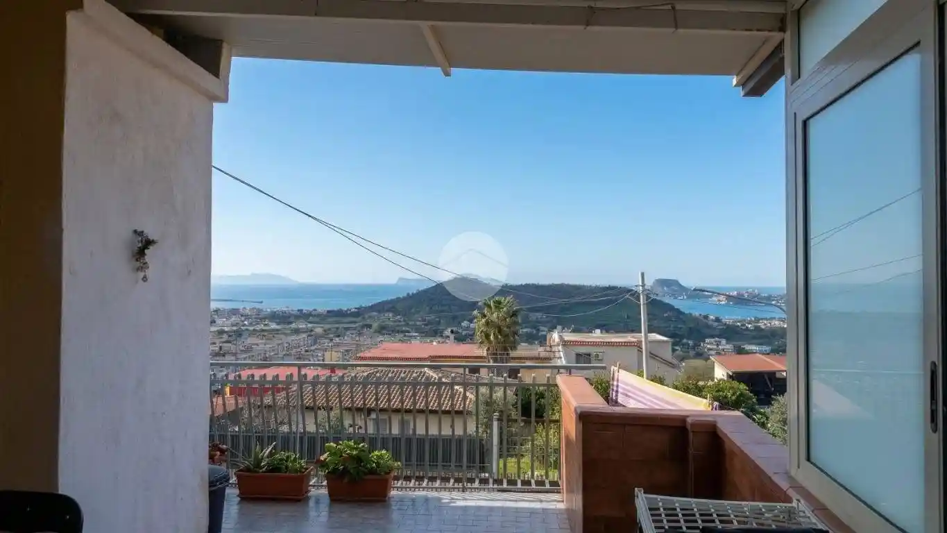 Villa in vendita a Pozzuoli