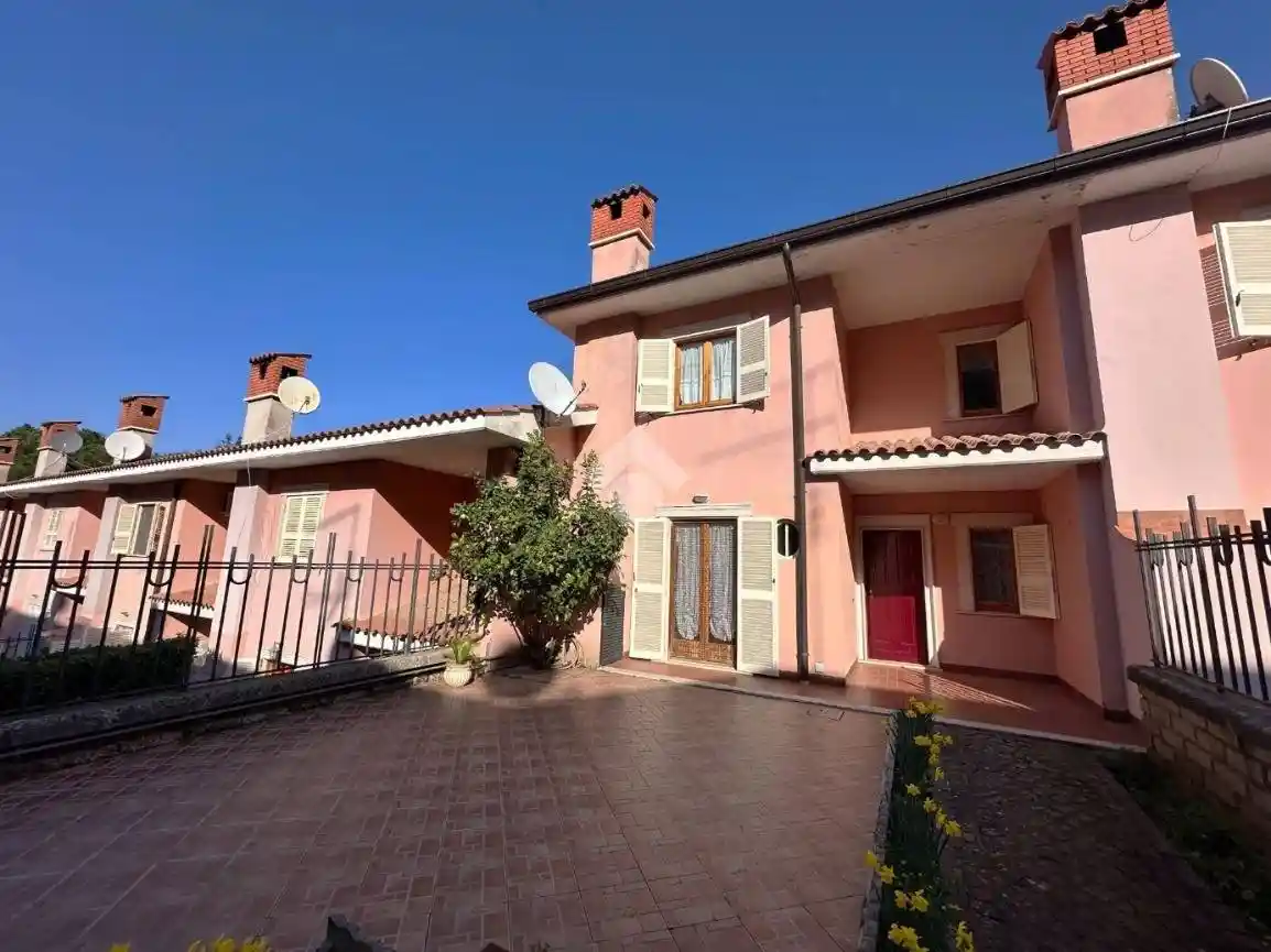 Villetta a schiera in vendita a Monte Compatri