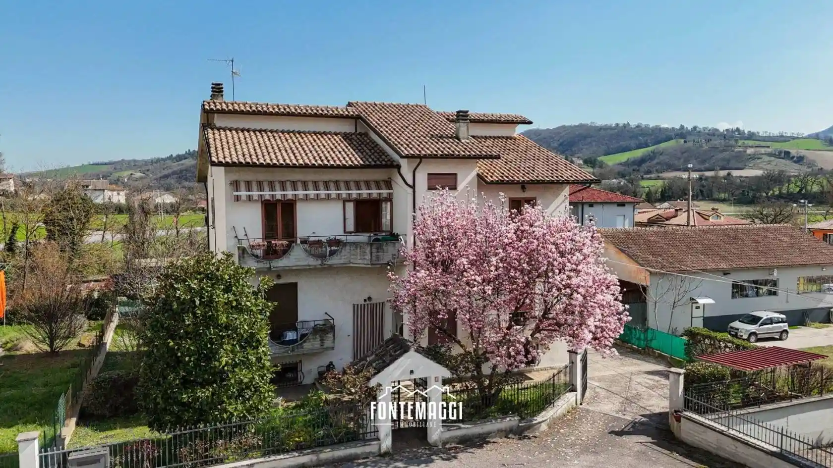 Villa in vendita a Pergola