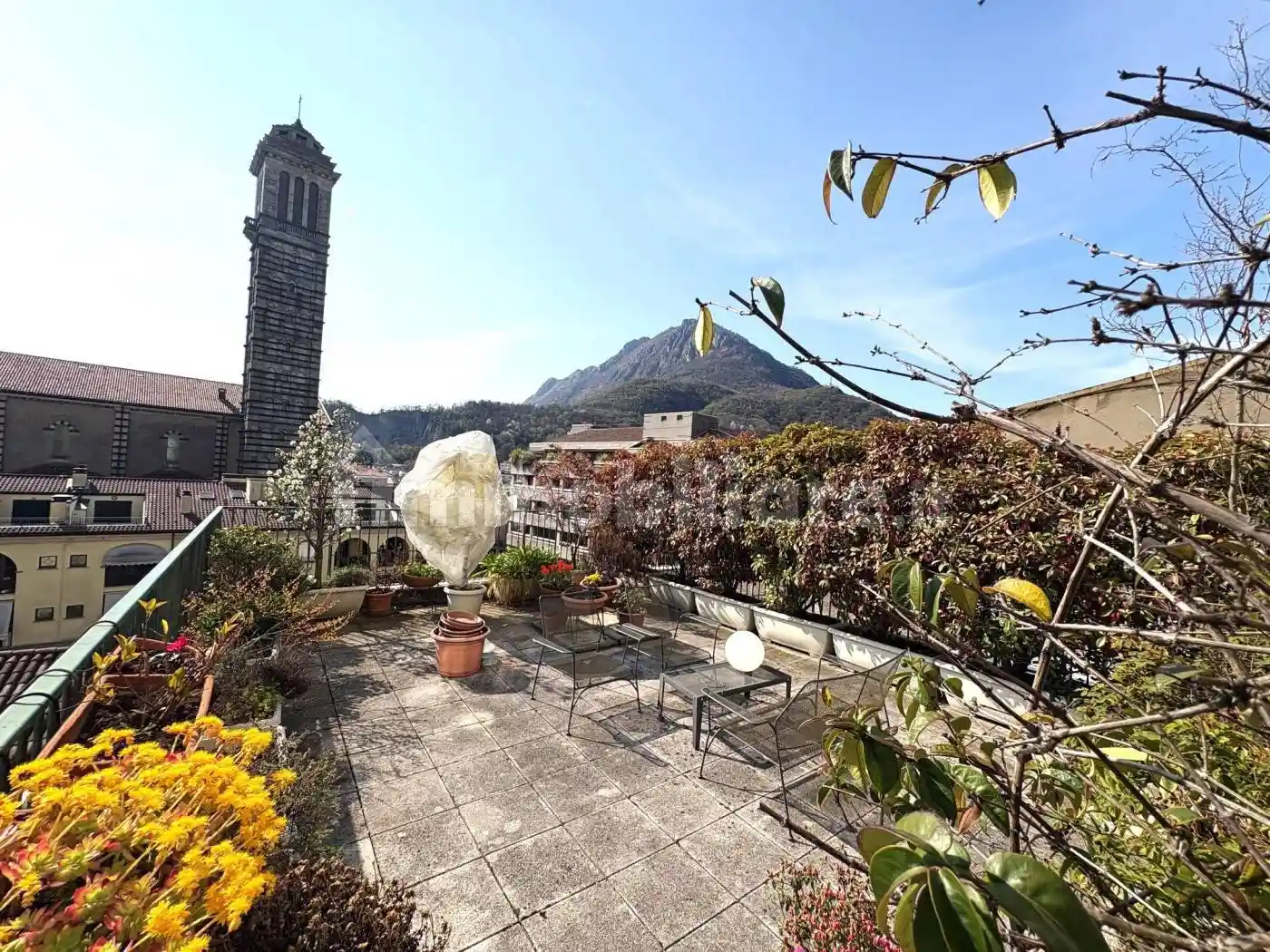 Appartamento in vendita a Lecco