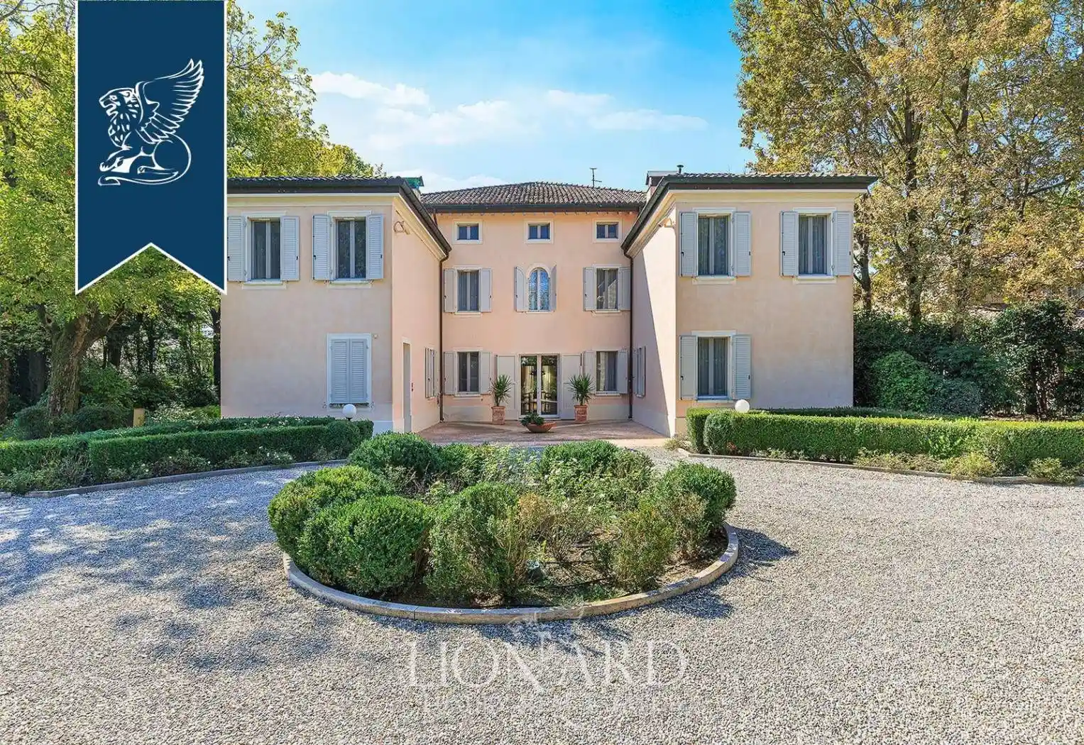 Villa in vendita a Correggio