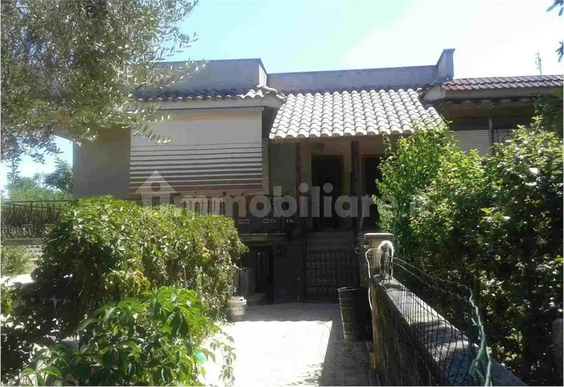 Appartamento in vendita a Lanuvio