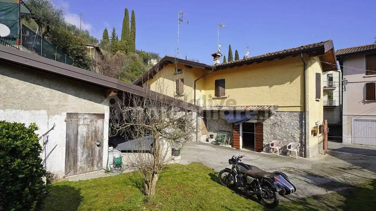 Appartamento in vendita a Toscolano-Maderno