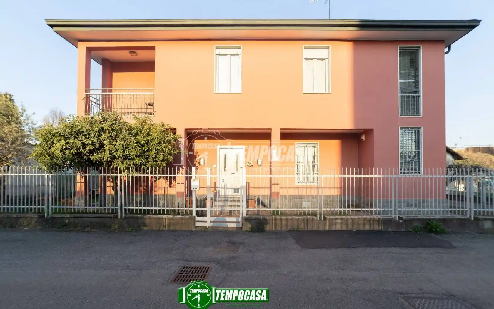 Villa in vendita a Cavenago di Brianza